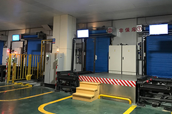 冷庫(kù)保溫快卷門：冷鏈物流的關(guān)鍵組成部分