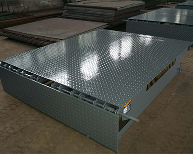 液壓式裝卸貨調節板 液壓式裝卸貨調節板